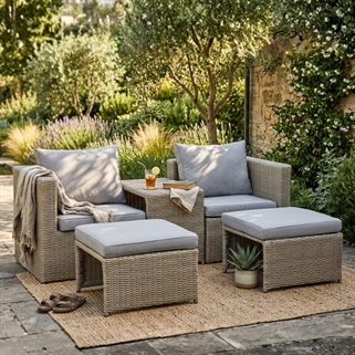 Sandvig loungesæt – 5 dele i brun polyrattan med beige hynder